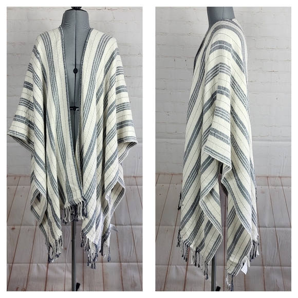 Woolrich Sweaters - Woolrich Linen Cotton Blend Blanket Fringe End Striped Wrap Poncho One Size